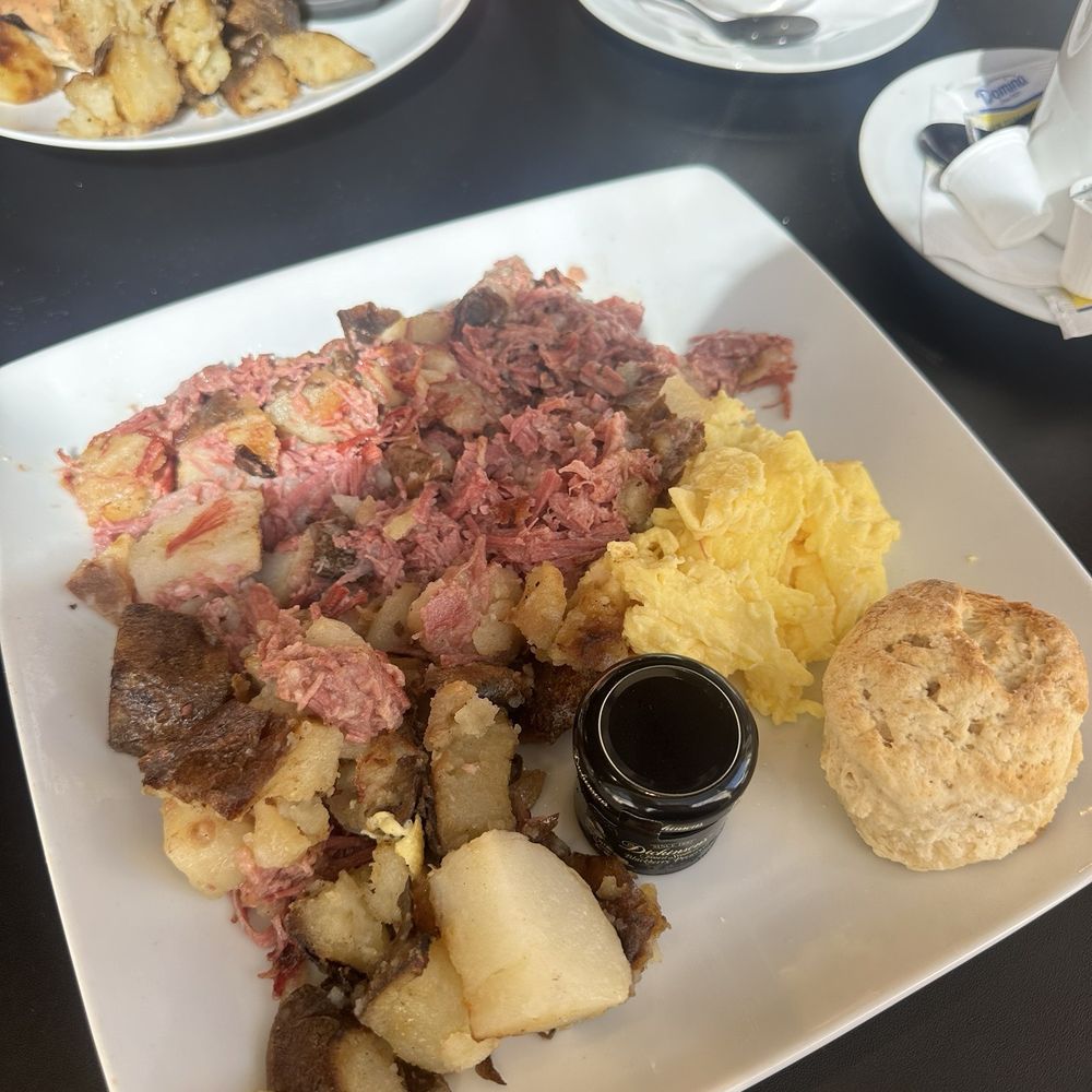 Cocos N Moes - Hash it out - Breakfast & Brunch Near Me - Minden, Nevada