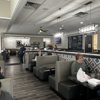 Brick House Diner - Inside - Seafood Near Me - Virginia Beach, Virginia