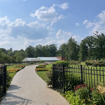 Dow Gardens - Botanical Gardens Near Me - Midland, Michigan