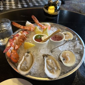 The Bancroft - Seafood Tower - New American Near Me - Burlington, Massachusetts