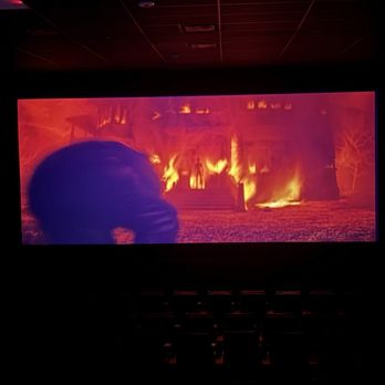 Studio Movie Grill - Cinema Near Me - Bakersfield, California Studio Movie Grill - Cinema Near Me - Bakersfield, California