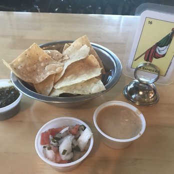 Nixtaco - Tortilla chips w Pico de gallo & Salsa Verde, delicious, Peanut Chipotle, I heard was Jenny's favorite, was unfortunately too spicy for me! - Mexican Near Me - Roseville, California