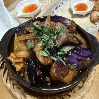 Seattle Lotus Vegetarian Restaurant - 37. Eggplant Stone Pot - Vegetarian Near Me - Seattle, Washington