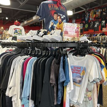 Leopard Lounge - Used, Vintage & Consignment Near Me - Austin, Texas
