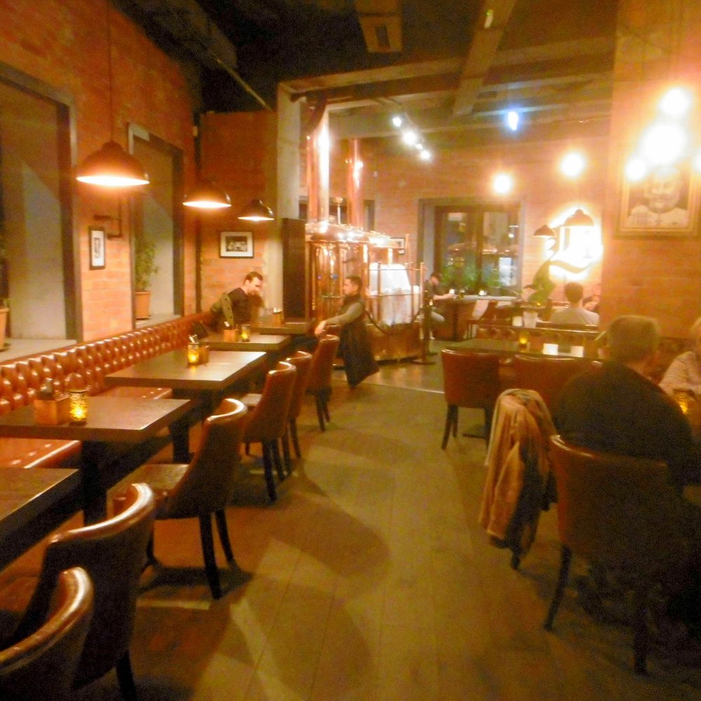 Laurenz4 - One of the dining areas - Beer Bar Near Me - Vienna, 9