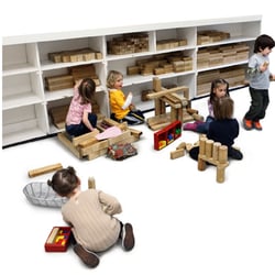 City and Country School - 3s begin the year exploring the different unit blocks and their qualities.