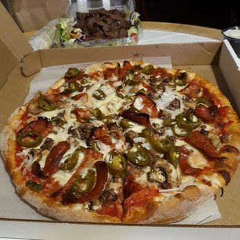 Family Pizza - 5-topping 14" pizza with onions, jalapeños, mushrooms, hamburger and linguica. Best pizza ever! - Pizza Near Me - Dracut, Massachusetts Family Pizza - 5-topping 14" pizza with onions, jalapeños, mushrooms, hamburger and linguica. Best pizza ever! - Pizza Near Me - Dracut, Massachusetts
