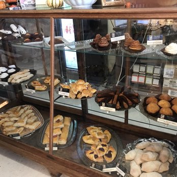 International Bakery Cuban Dulceria - Insie - Bakeries Near Me - Carrollton, Texas