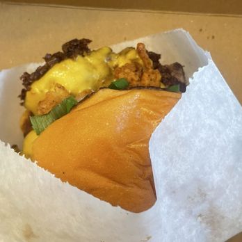 Shake Shack - Fast Food Near Me - Syracuse, New York
