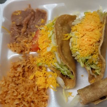Rosa Maria's - Shredded beef combo - Mexican Near Me - Fontana, California Rosa Maria's - Shredded beef combo - Mexican Near Me - Fontana, California