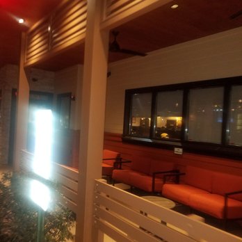 Outback Steakhouse - waiting area - Steakhouses Near Me - Middletown, New York Outback Steakhouse - waiting area - Steakhouses Near Me - Middletown, New York