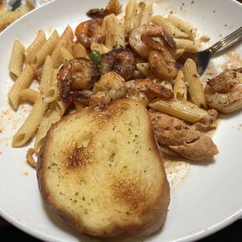 Cheddar's Scratch Kitchen - New Orleans Pasta - American Near Me - Huntsville, Alabama
