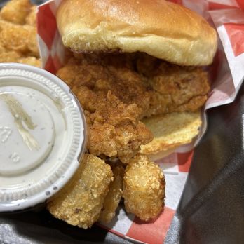 Scoville Hot Chicken - Chicken sandwich - Chicken Shop Near Me - Norcross, Georgia Scoville Hot Chicken - Chicken sandwich - Chicken Shop Near Me - Norcross, Georgia