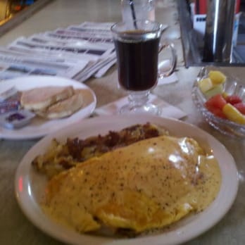 Chez Jay - Fresh seafood omelette - Steakhouses Near Me - Santa Monica, California Chez Jay - Fresh seafood omelette - Steakhouses Near Me - Santa Monica, California