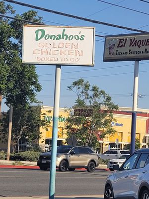 Donahoo's Golden Chicken by null