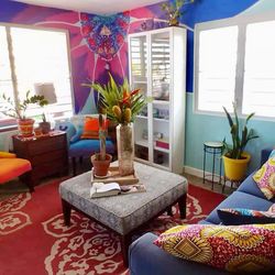 Love Soul Beautiful - Breezy living room and artist corner with local made souvenirs for sale for you to take home!