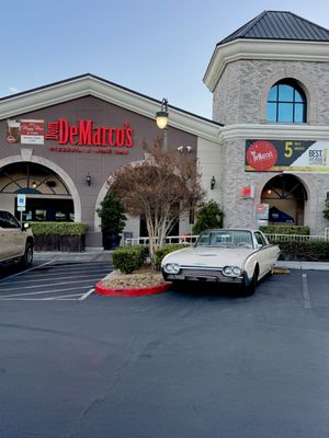 Dom Demarco's Pizzeria & Wine Bar by null