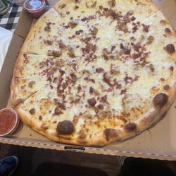 Bridge Street Pizza - Chicken bacon ranch pizza
