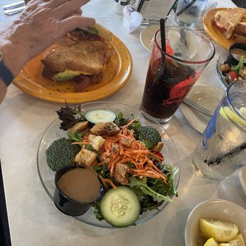 Food For Thought - All All-American Grilled Cheese - American Near Me - Williamsburg, Virginia Food For Thought - All All-American Grilled Cheese - American Near Me - Williamsburg, Virginia