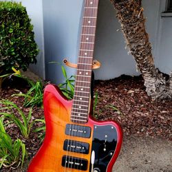 JRR Shop - Tone Bakery Jazzbird J in Cherry Sunburst