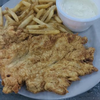 Jax Grill - Country fried chicken. It was moist could use a bit more flavor. - Burgers Near Me - Houston, Texas