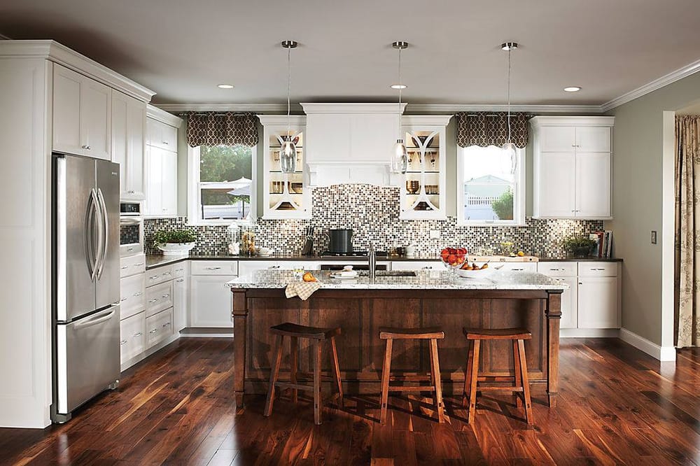 ROACH & ZIEGLER INTERIORS Updated August 2024 30 Photos 209 S