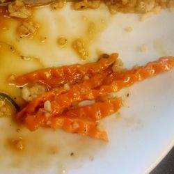 Moo Goo Chinese Restaurant - Crinkle Cut Carrots in my dish!! Really nice.