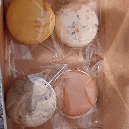 Banana & Nutella, Earl Grey Lavender, Hazelnut Banana & Nutella, Earl Grey Lavender, Hazelnut