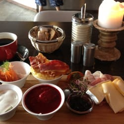 Café Ib Rehne Cairo - #Brunch for en person på Café Ib Rehne Cairo i #Sønderborg.