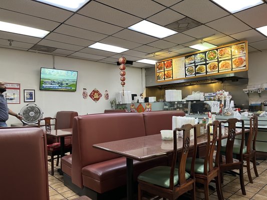 Chef Ming's Kitchen by null