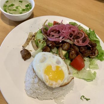 Bốn Mùa | Vietnamese Restaurant - C6. Com Bo Luc Lac New York - Shaken Beef - Vietnamese Near Me - Sacramento, California