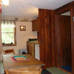 Stepping Stone Farm Bed and Breakfast - Blue Hemlock Suite