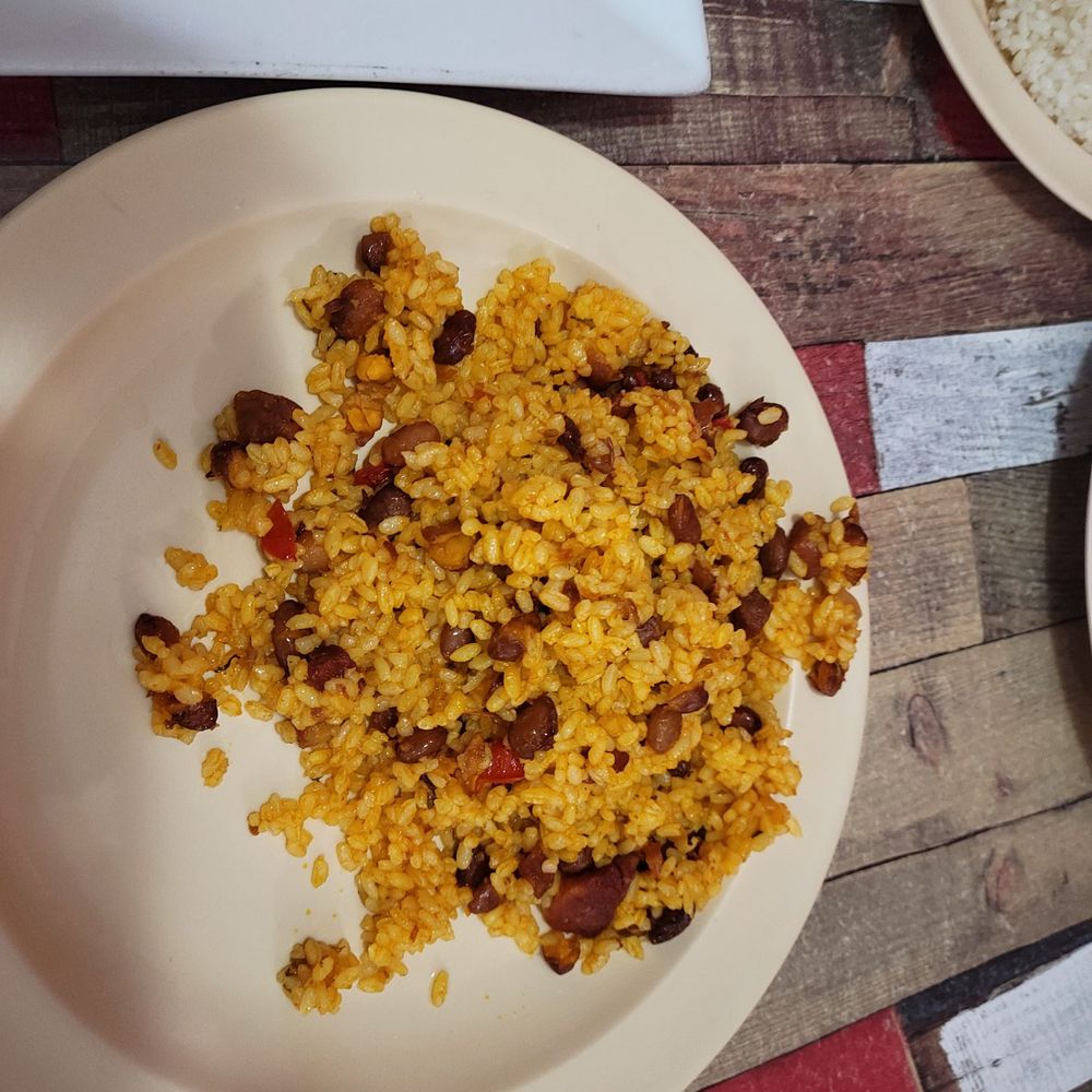 El Bohio Restaurant - Yellow rice and beans - Puerto Rican Near Me - Ponce, Puerto Rico El Bohio Restaurant - Yellow rice and beans - Puerto Rican Near Me - Ponce, Puerto Rico