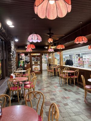 Hebert Candies & Gifts by null