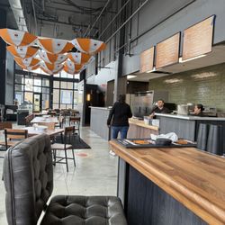 Ozzie’s Kitchen + Tavern - Inside