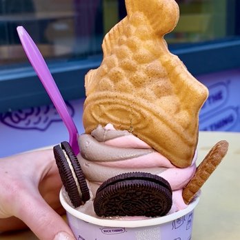 Rice Culture - Taiyaki on strawberry and Cookies & Cream ice cream - Desserts Near Me - Vienna, Virginia Rice Culture - Taiyaki on strawberry and Cookies & Cream ice cream - Desserts Near Me - Vienna, Virginia
