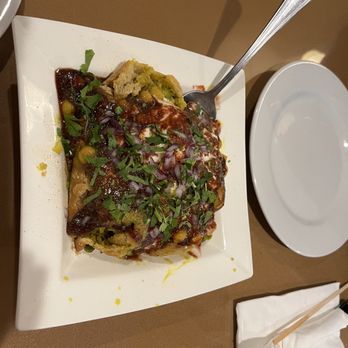 Guru Curry House - Samosas A07. Samosa Chaat - Indian Near Me - Oakland, California Guru Curry House - Samosas A07. Samosa Chaat - Indian Near Me - Oakland, California