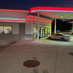 Funck's Exxon At Grantville - Funks Exxon