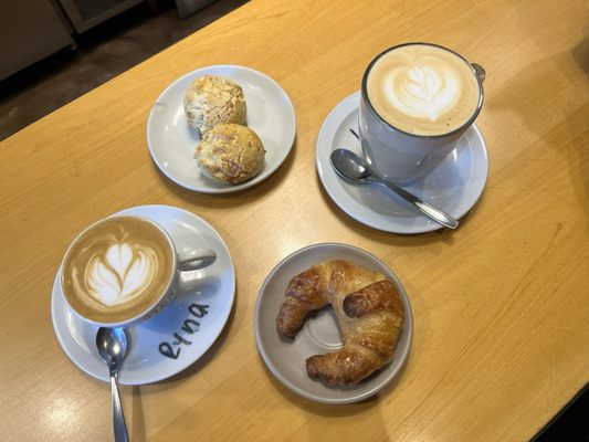 LAB. Training Center & Coffee Shop by null