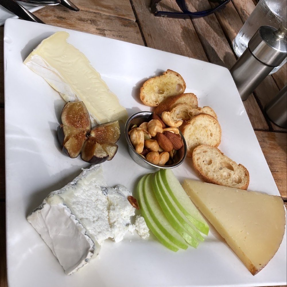 Metro Lafayette - Cheese platter - New American Near Me - Lafayette, California Metro Lafayette - Cheese platter - New American Near Me - Lafayette, California