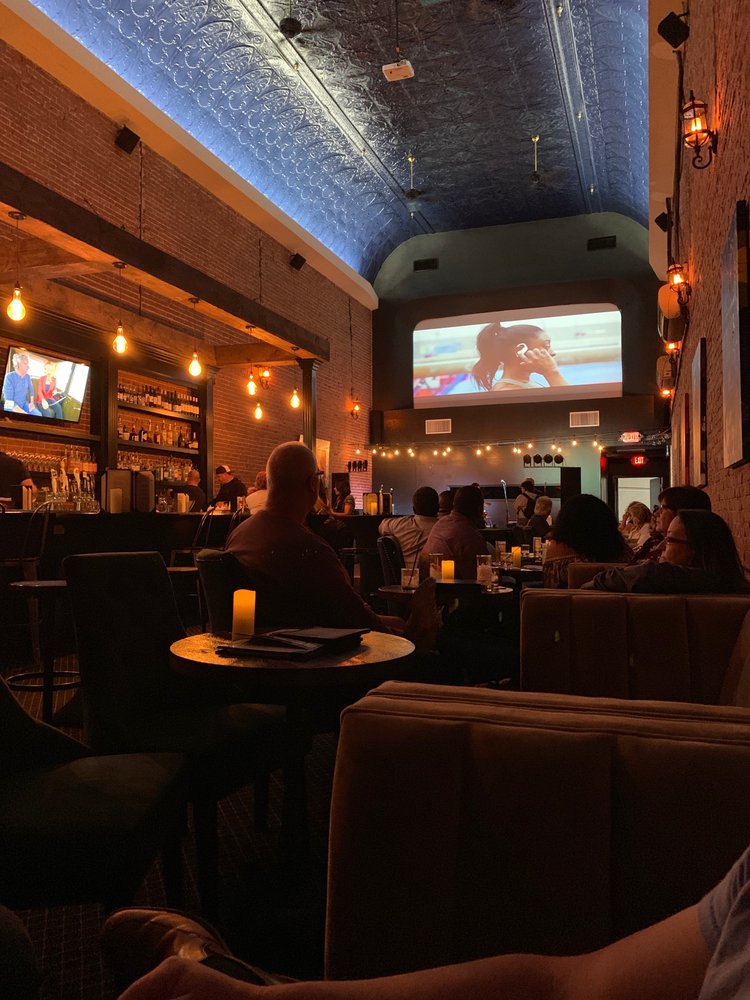 VORSHAY’S COCKTAIL LOUNGE 23 Photos & 31 Reviews Lounges 417 E