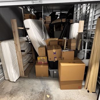 New Age Movers HTX - This is how my storage was packed. - Movers Near Me - Spring, Texas New Age Movers HTX - This is how my storage was packed. - Movers Near Me - Spring, Texas