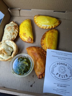 Colectivo Felix by null