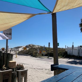 Beachcomber Restaurant - Restaurant on the beach - Seafood Near Me - Saint Augustine, Florida