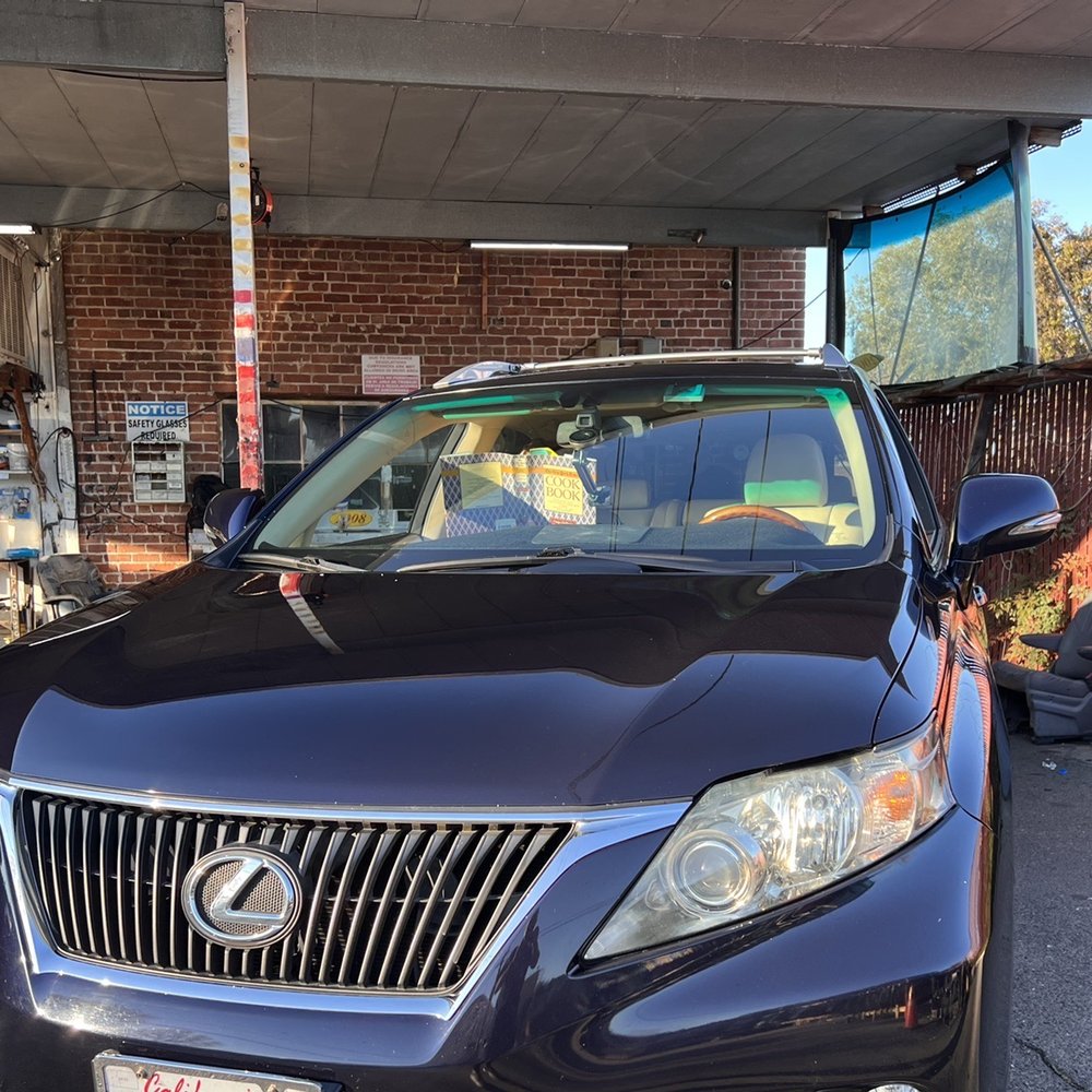 Lowest Price Auto Glass - Auto Glass Services Near Me - Tracy, California