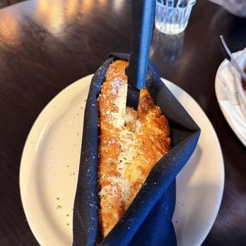 Vincenzo's Ristorante - Garlic Cheese Bread - Italian Near Me - Omaha, Nebraska Vincenzo's Ristorante - Garlic Cheese Bread - Italian Near Me - Omaha, Nebraska