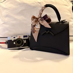 Moynat - Gabrielle Matte Black Purse