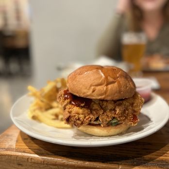 Off The Rails Brewing - N.C. Hot Chicken Sandwich - Breweries Near Me - Sunnyvale, California Off The Rails Brewing - N.C. Hot Chicken Sandwich - Breweries Near Me - Sunnyvale, California