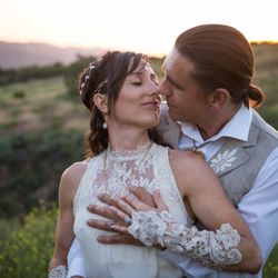 Picaflor Films - Leif and Nicole wedding portrait session