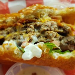 Joey's Diner - Da double cheeseburger, Steve style